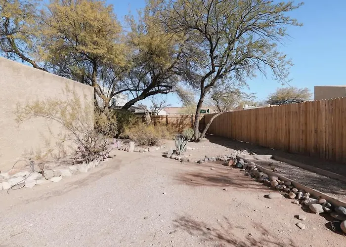 Midtown Retreat-pet Friendly * Tucson